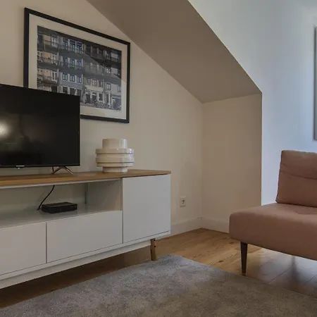 Views By Innkeeper *