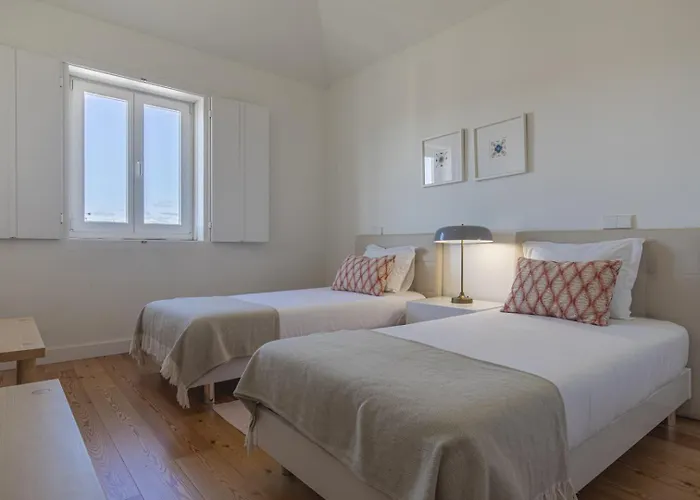 Views By Innkeeper Апартаменти *