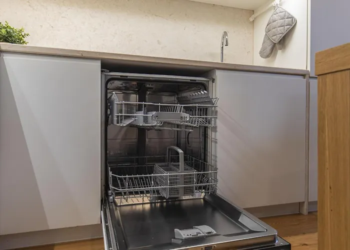 Views By Innkeeper Апартаменти Лісабон