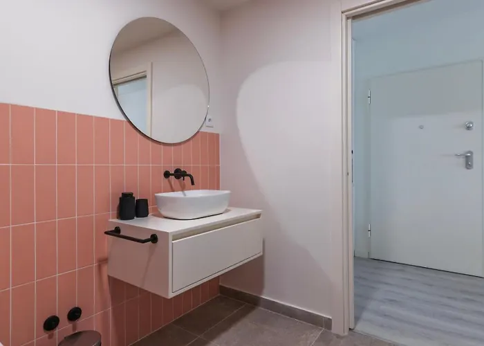 Views By Innkeeper *