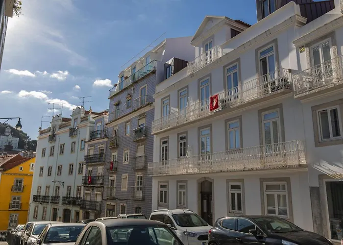 Views By Innkeeper Апартаменти *