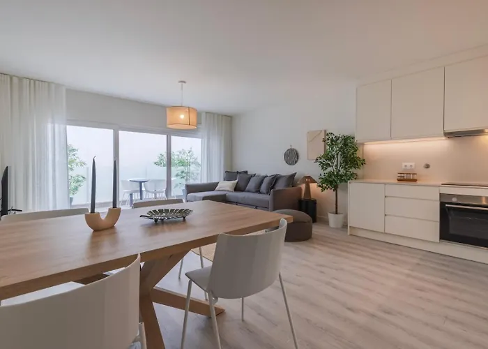 Views By Innkeeper Лісабон